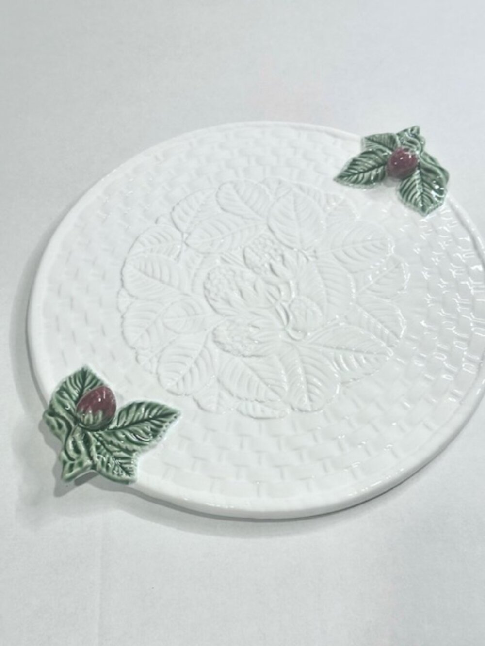 Vintage Studio Nova Portugal Cake Stand Plate Ceramic Strawberry Design White - Picture 6 of 11